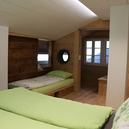 Chalet Hubeli 60 Iseltwald